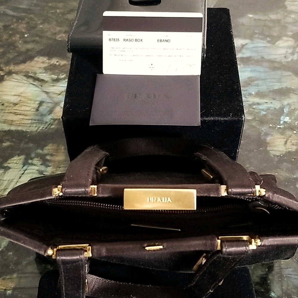 PRADA BAG - Picture 6 of 6